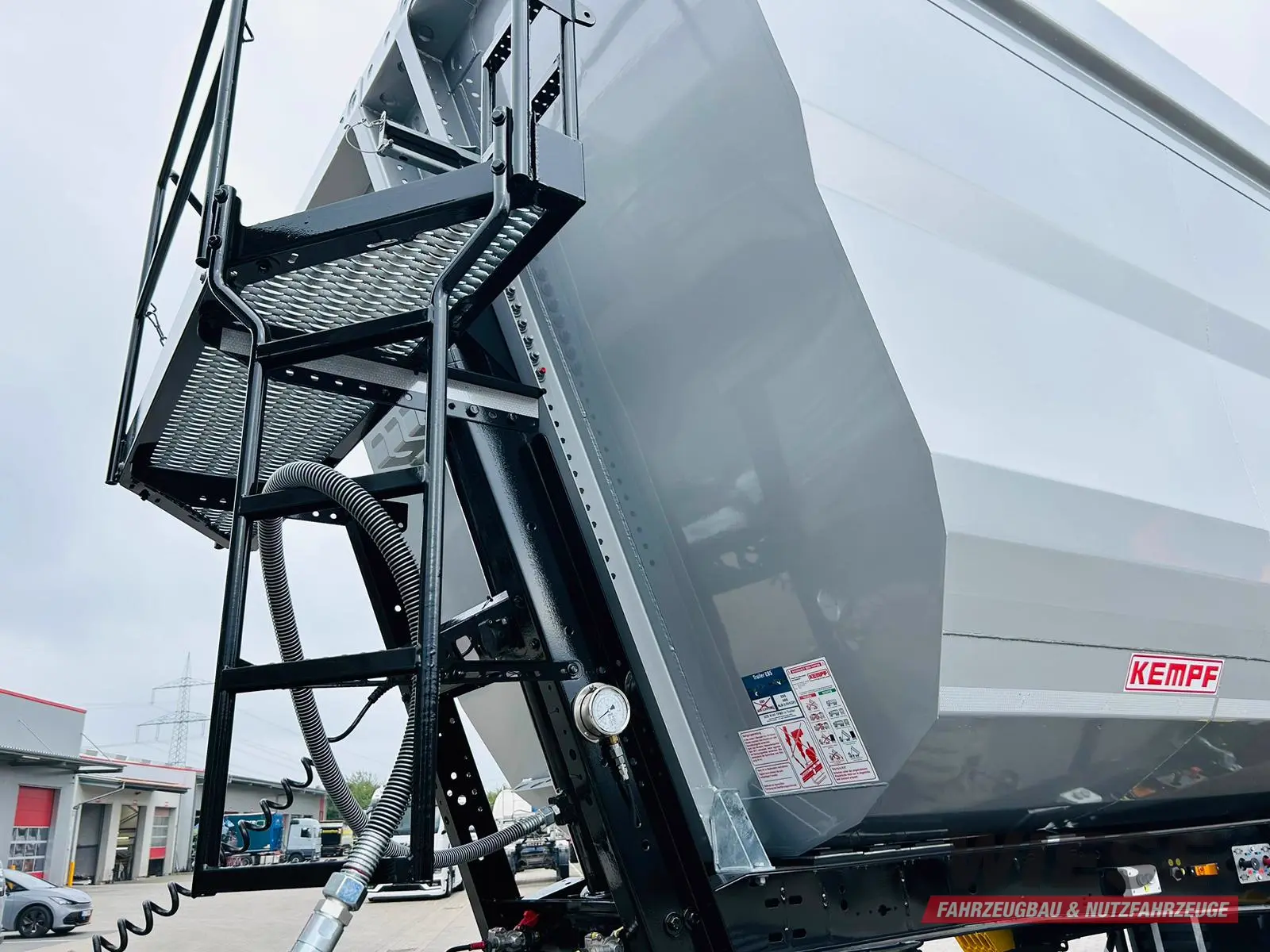 Kempf SKM 36/3 SR-Membran Stahl Halbrundmulde 50m³