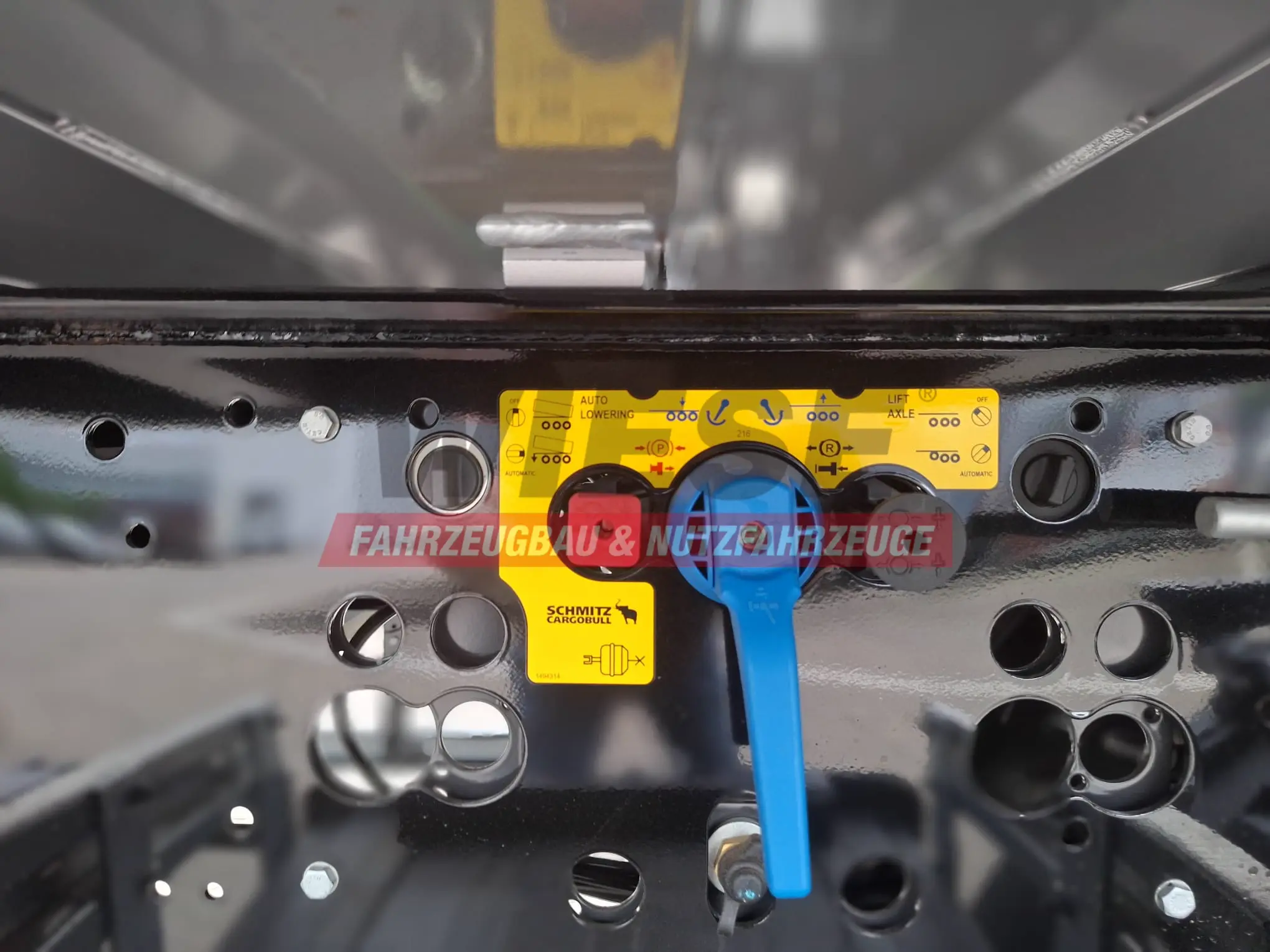 Schmitz Cargobull Kipper 52m³ mit gekröpftem Chassis