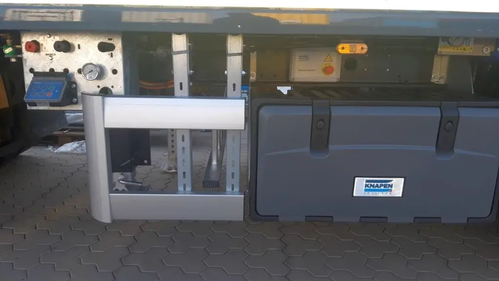 Knapen 61m³ AGRAR-Schubboden leicht