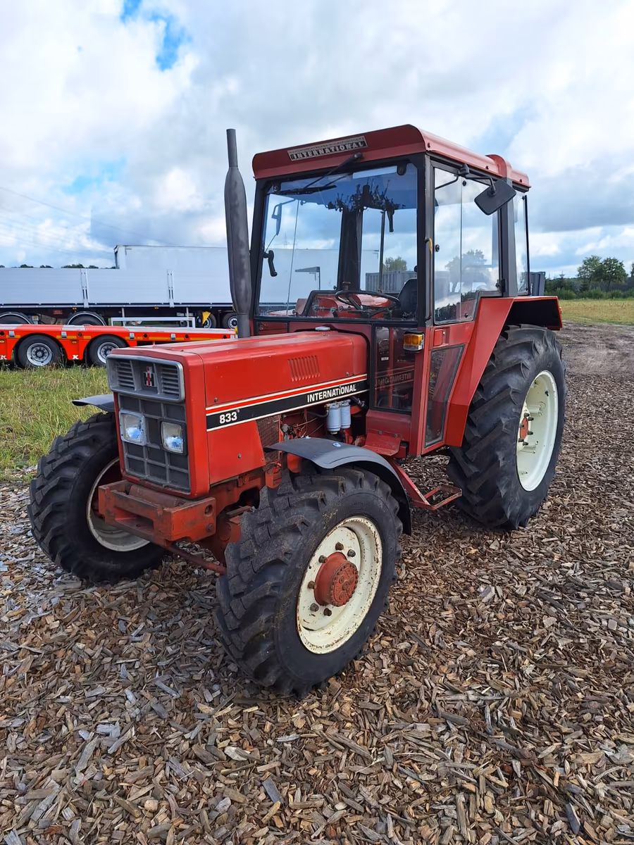 Andere IHC 833 Allrad Kabine