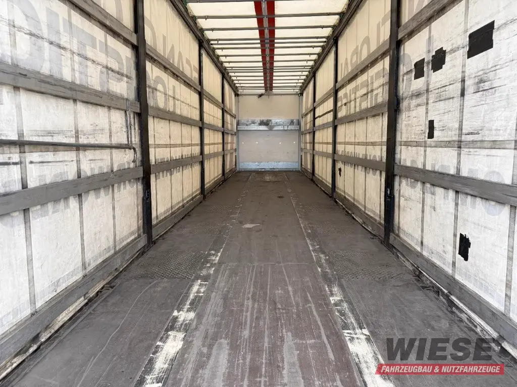 Wiese Mega Schiebeplane mit Dhollandia Rampe 9t