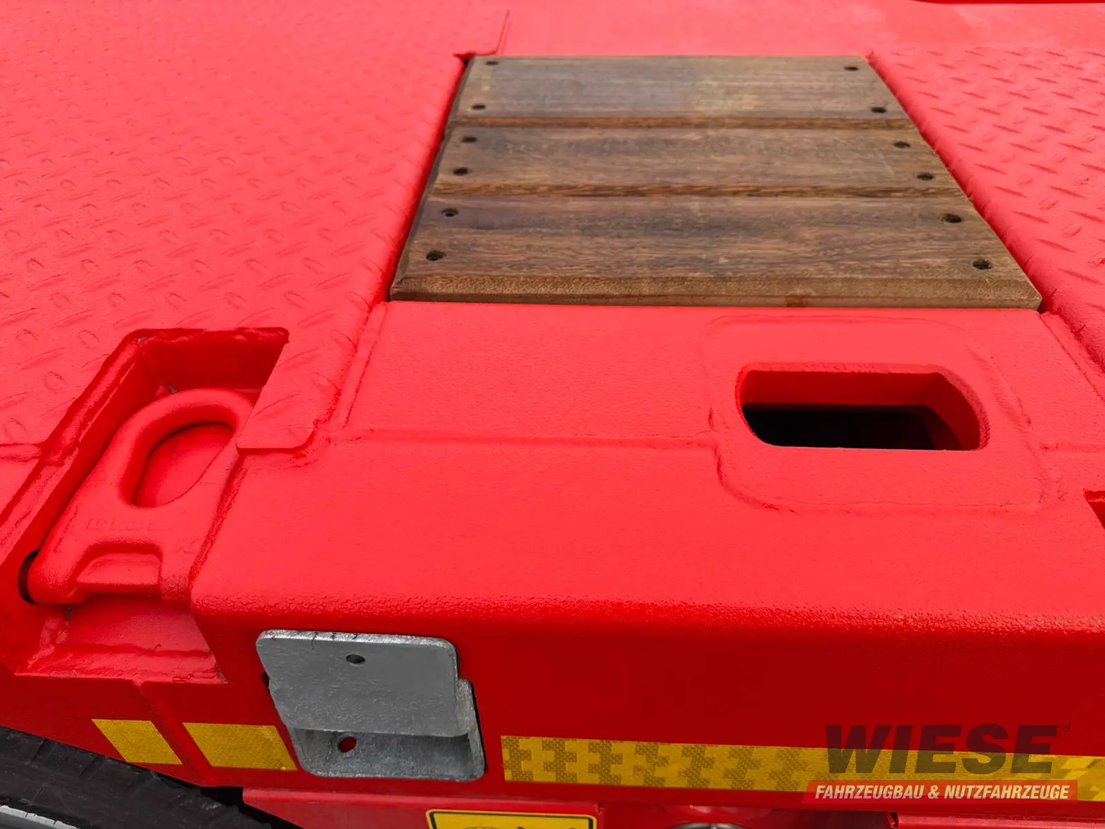 Kässbohrer K.SLA R 4 / 2N 18/40 Tieflader Radmulden tele