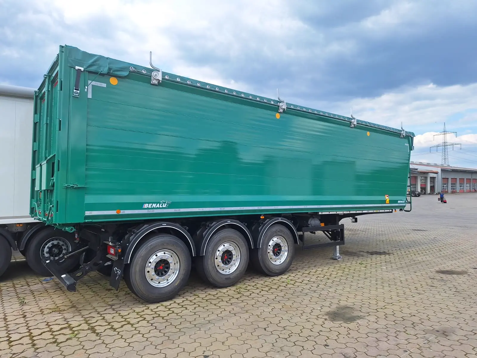 Benalu Bulkliner S95  50m³ 54 m³