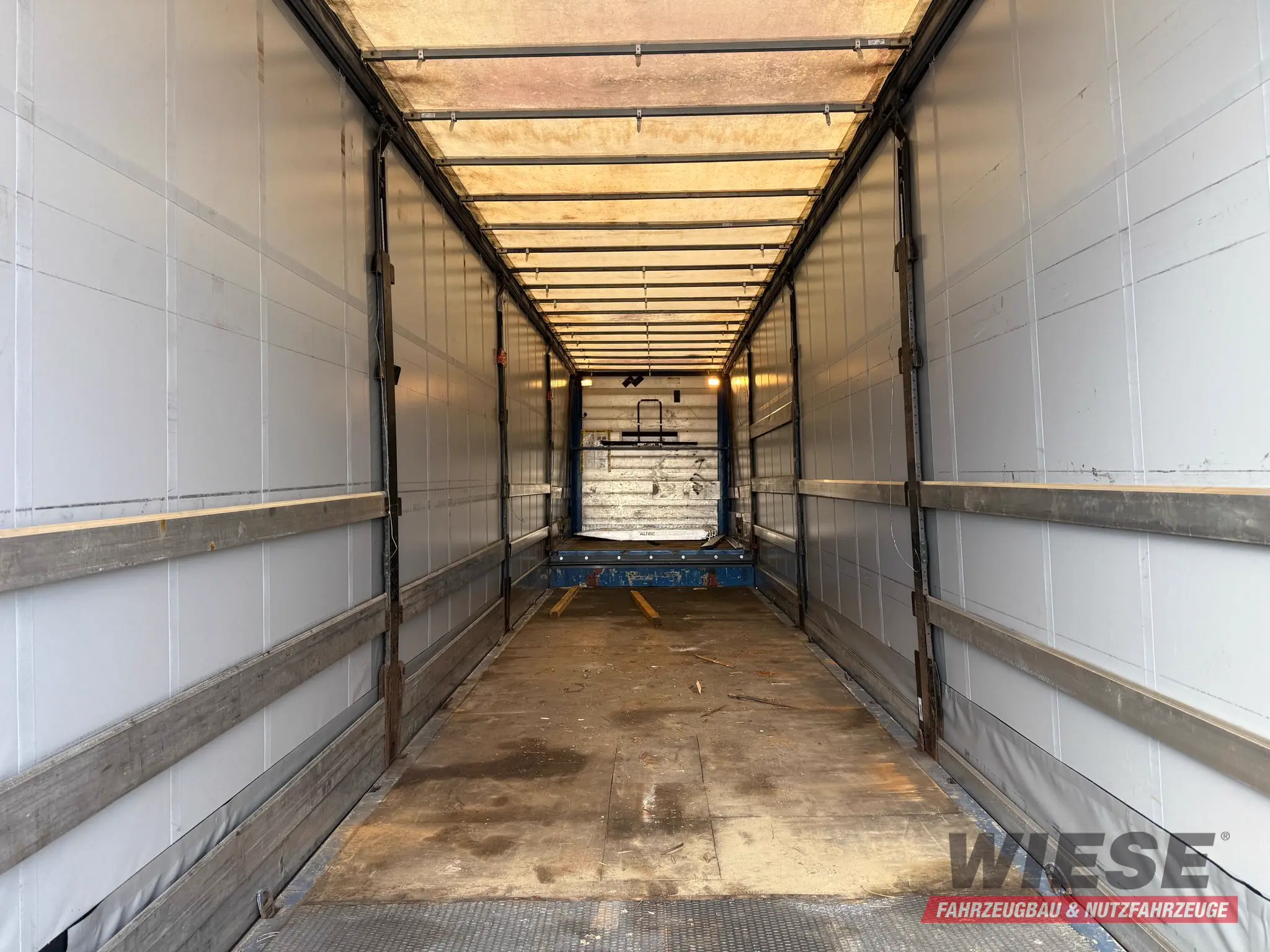 Dinkel Gabelstapler-Transporter mit Rampe