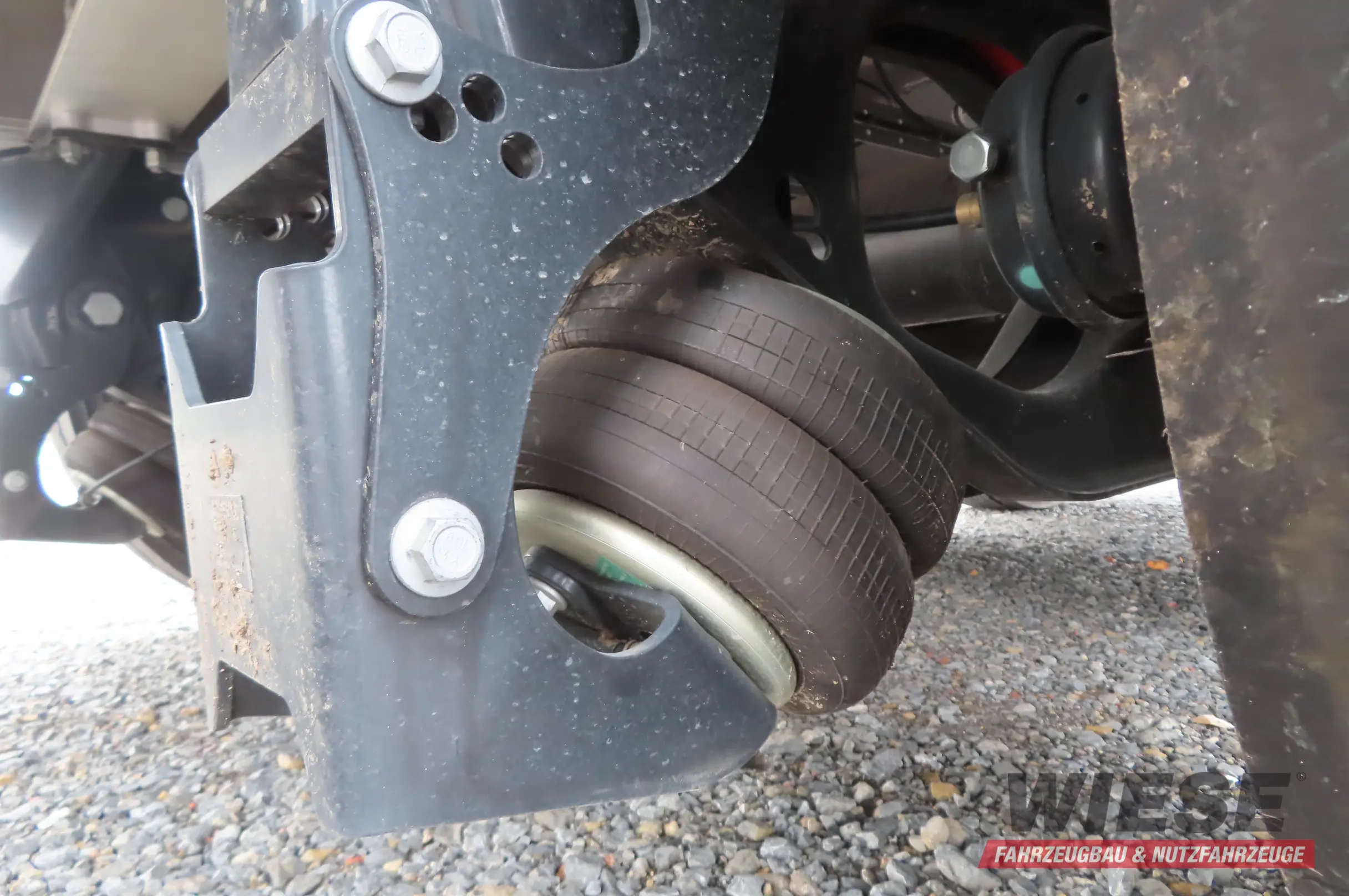 Benalu Benalu Agriliner 9500 H 2200 52m³