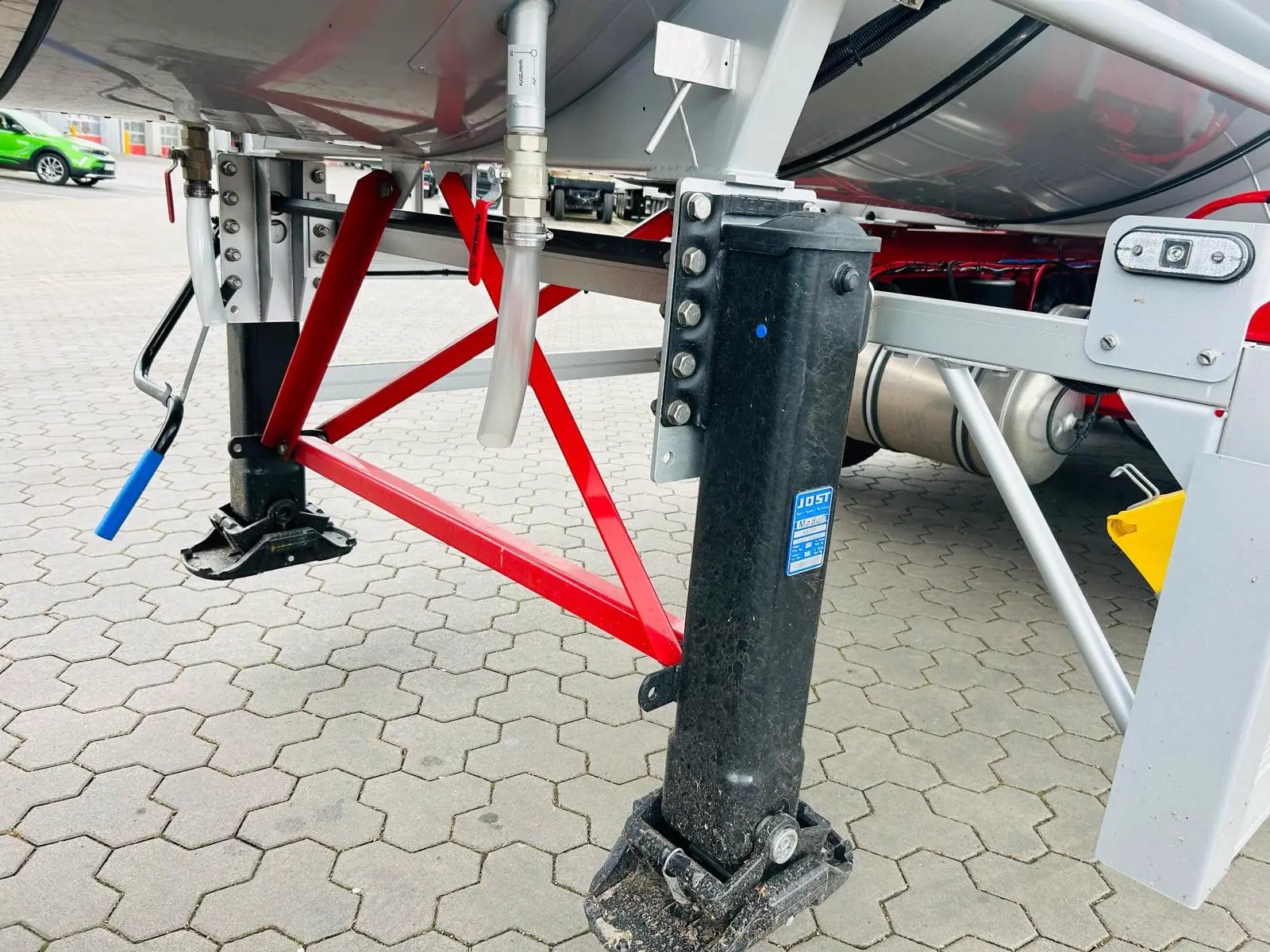 Kässbohrer STS.SS Edelstahl Tankauflieger Bitumen 32m³