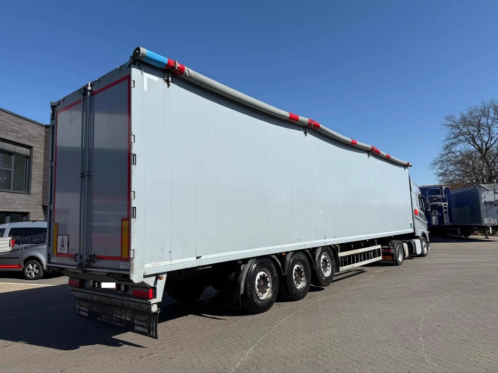 Knapen K100 Schubboden 92m³ 10 mm Boden, top Zustand