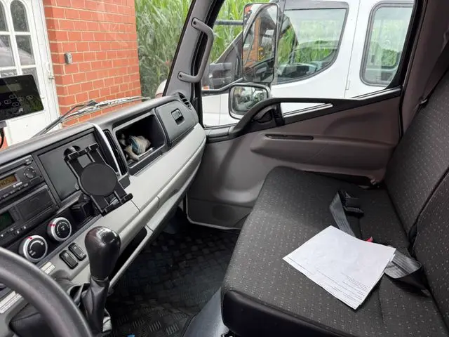 Mitsubishi Fuso Canter  7C18 Arbeitsbühnentransporter