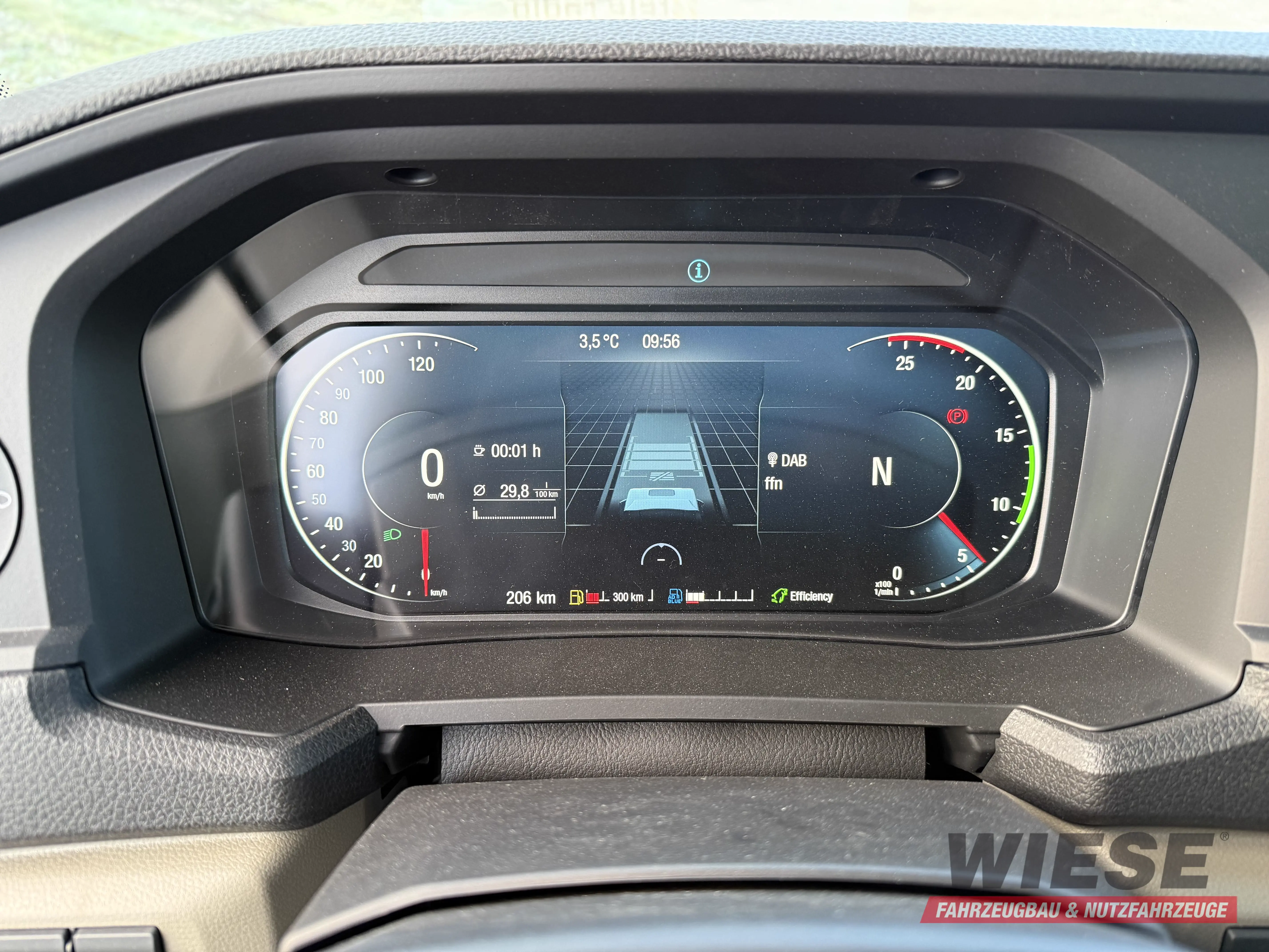 MAN Baumaschinen- Arbeitsbühnentransporter Rampen