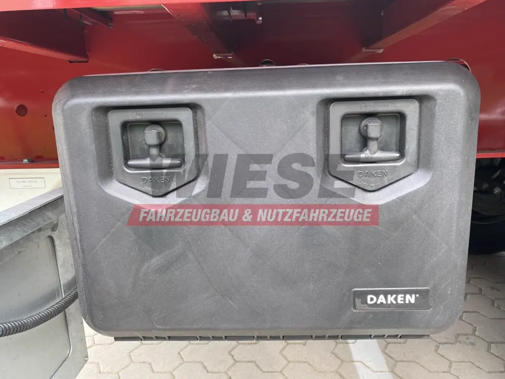 Kässbohrer K.SPO Libner Open Box