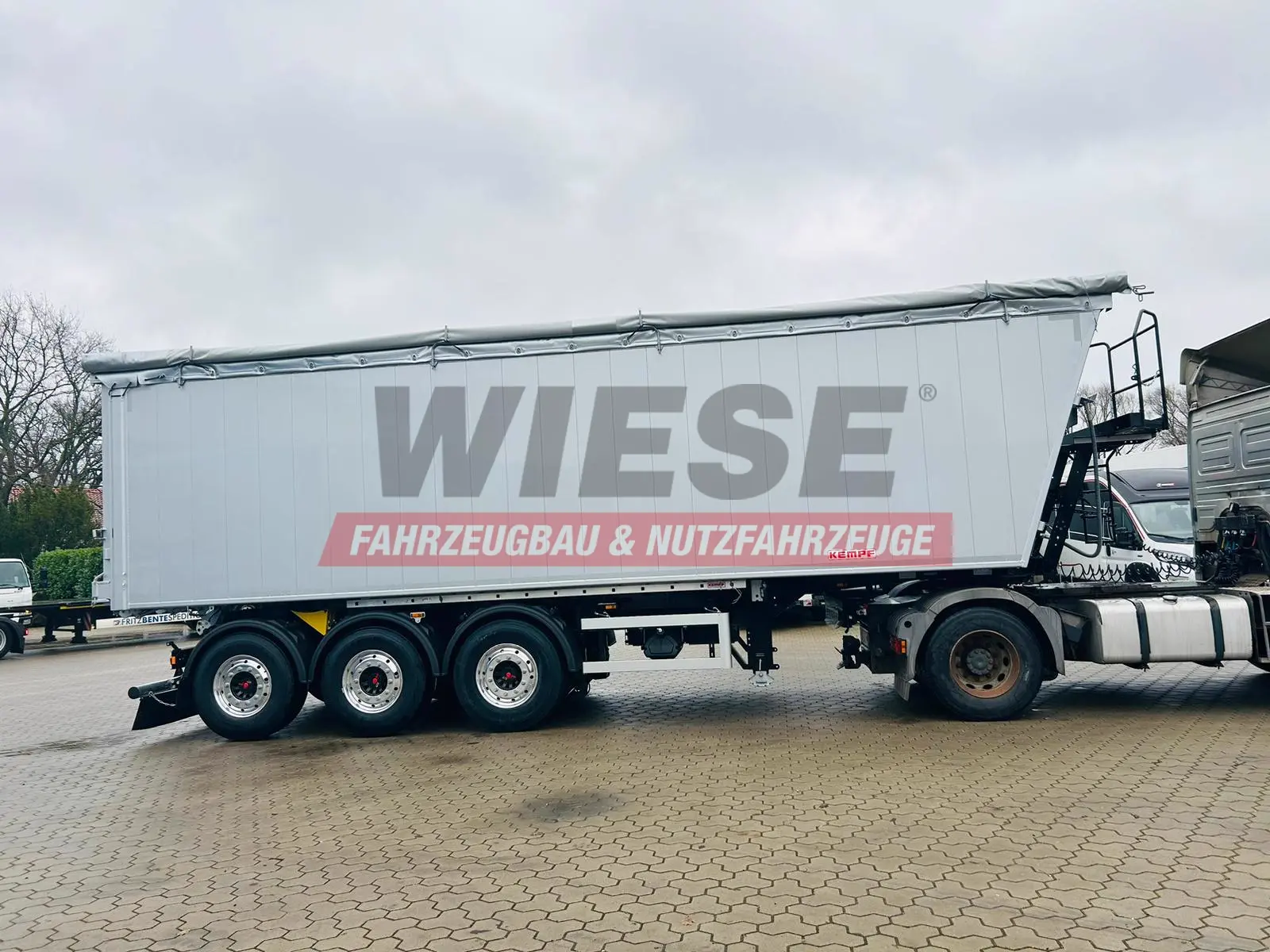 Kempf SKM 36/3 AK 3-Achs Alu Sattelkipper 50m³