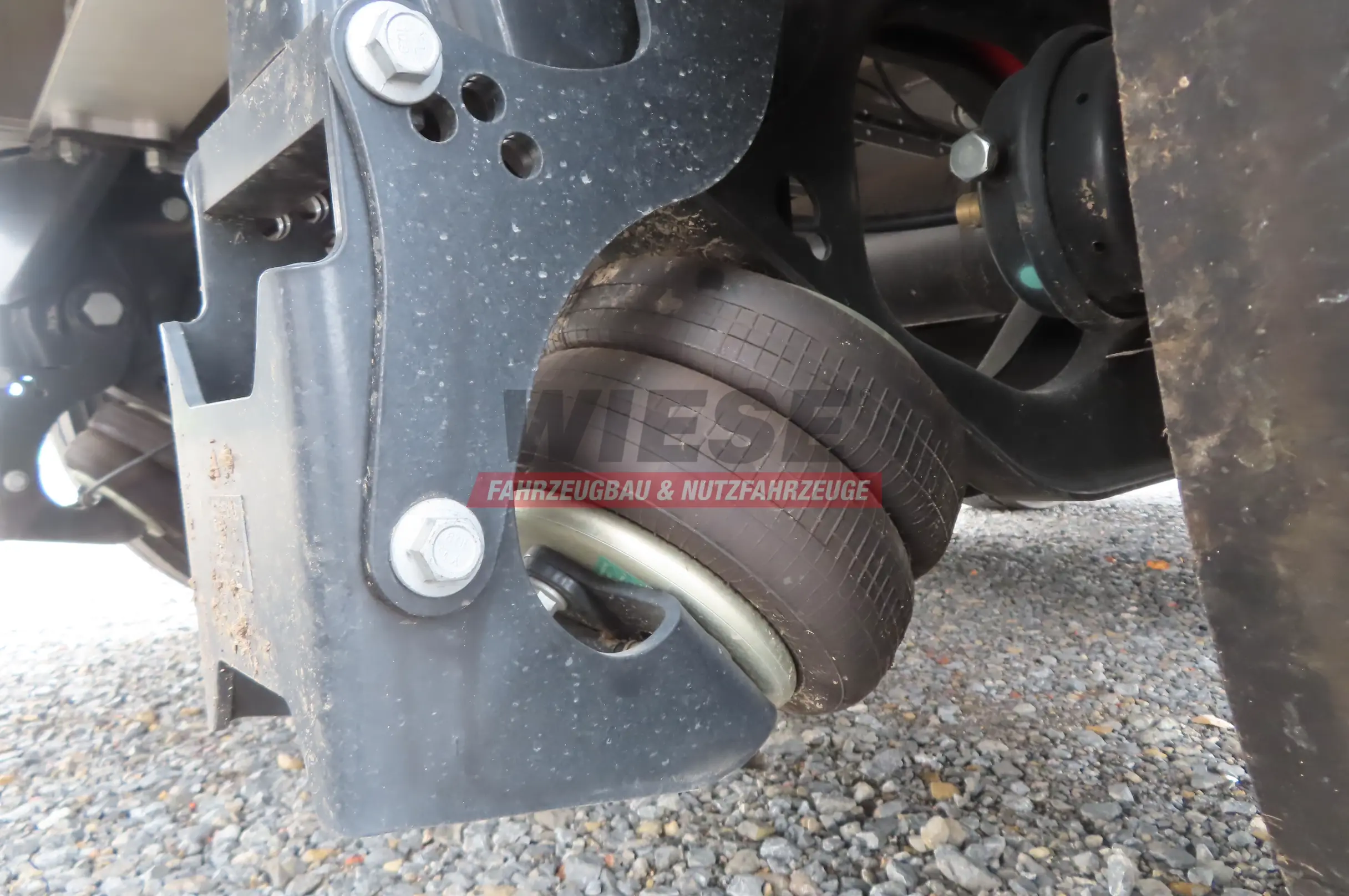 Benalu Benalu Agriliner 9500 H 2200 52m³