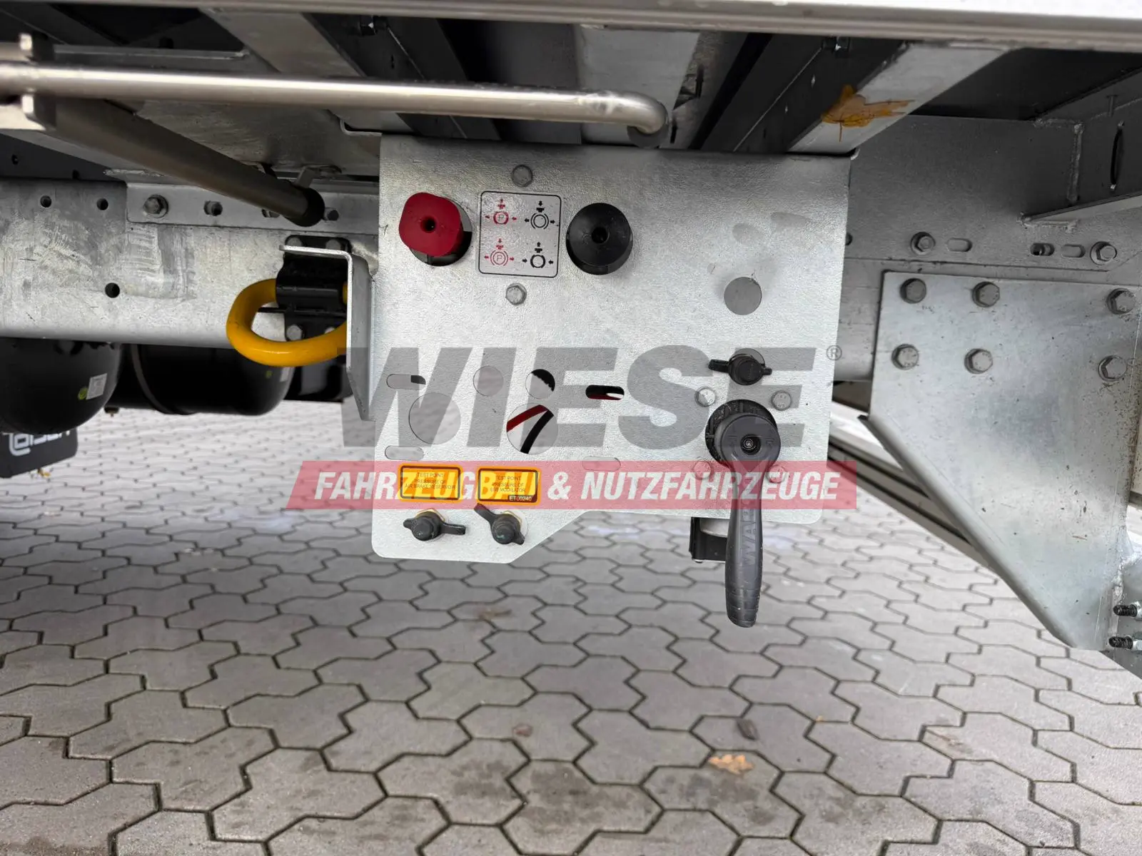 Talson TGG TAL 12/18 Mega Kofferauflieger Kleidung 99m³