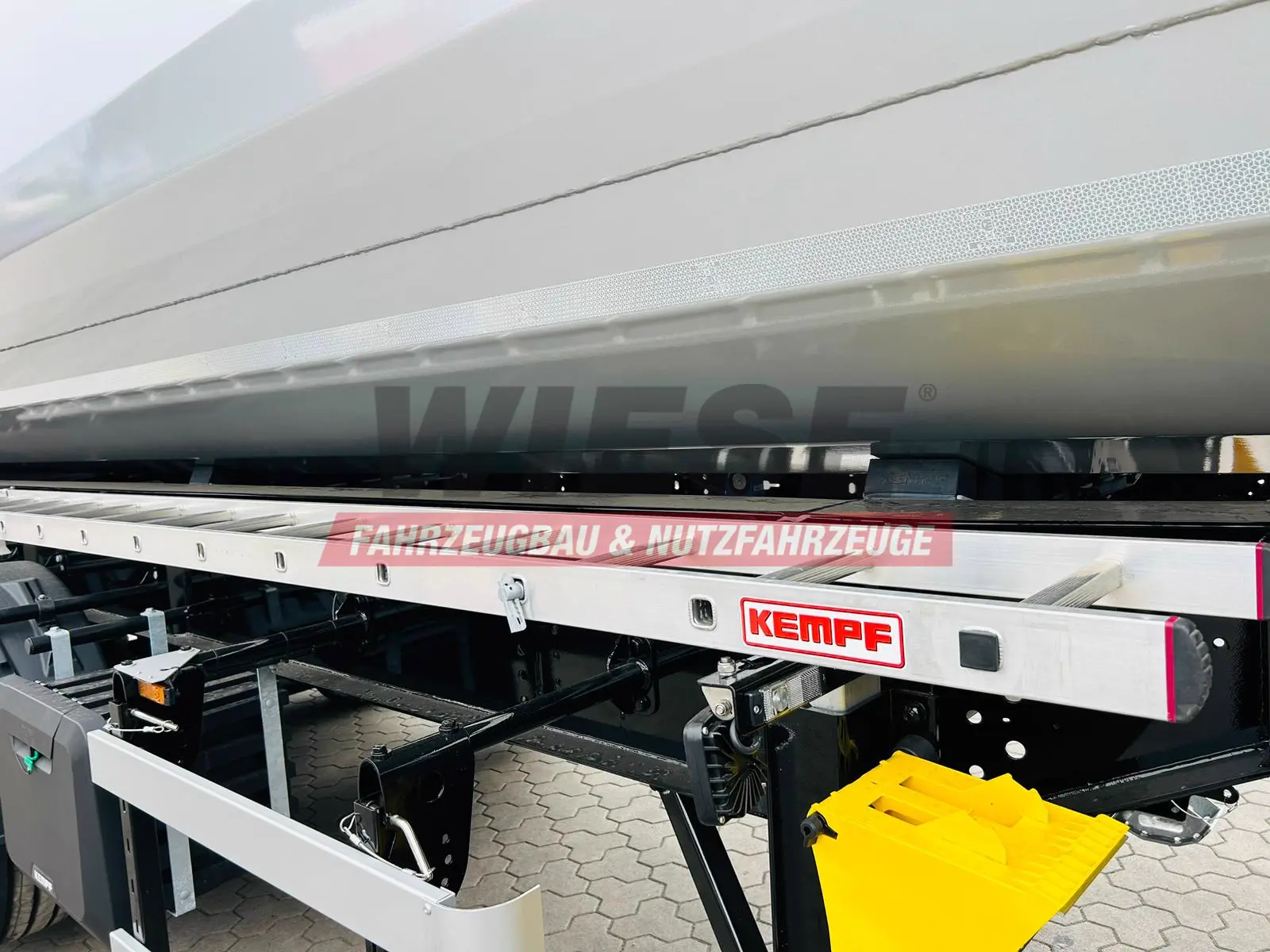 Kempf SKM 36/3 SR-Membran Stahl Halbrundmulde 50m³