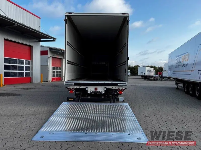 Krone Koffer mit Ladebordwand Sofort Verfügbar!