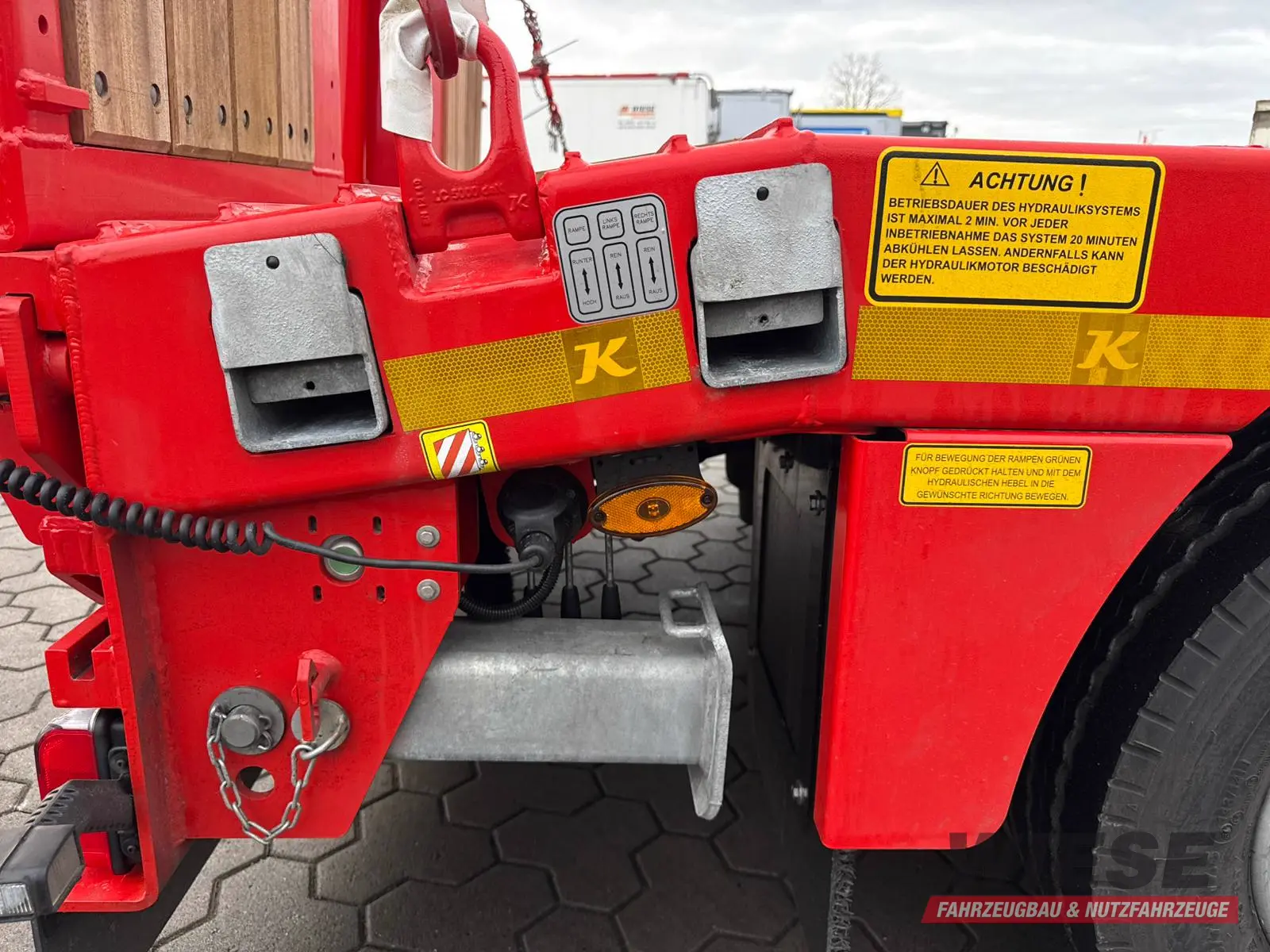 Kässbohrer K.SLA R 4 / 2N 18/40 Tieflader Radmulden tele